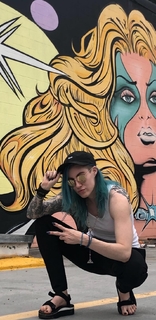Comic Book Girl 19 feet photo 9