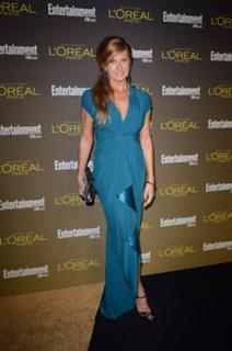 Connie Britton feet photo thumbnail