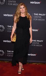 Connie Britton feet photo thumbnail