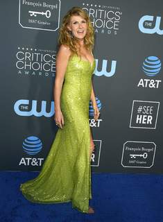 Connie Britton feet photo thumbnail