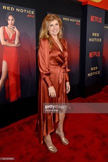 Connie Britton feet photo thumbnail
