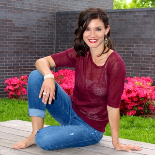 Connie Franklin feet photo 14