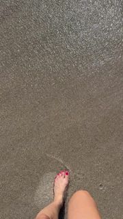 Connie Franklin feet photo 14