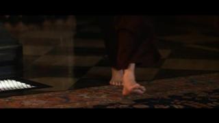 Connie Nielsen feet photo thumbnail