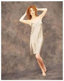 Connie Nielsen feet photo thumbnail