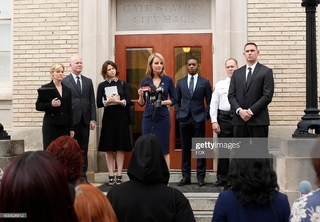Conor Leslie feet photo thumbnail