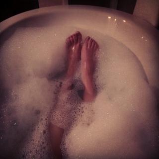 Constance Jablonski feet photo 8