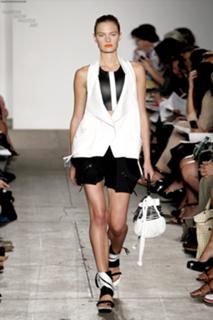 Constance Jablonski feet photo 8