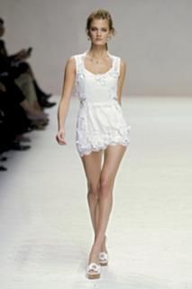 Constance Jablonski feet photo 1