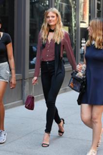 Constance Jablonski feet photo 1