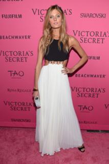Constance Jablonski feet photo 9