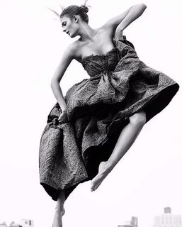 Constance Jablonski feet photo 5