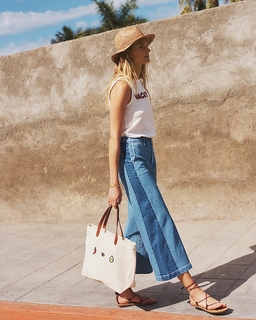 Constance Jablonski feet photo 18