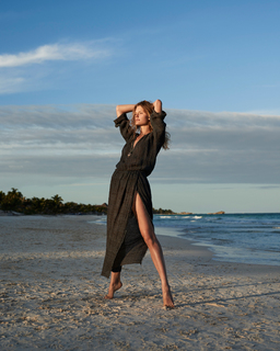 Constance Jablonski feet photo 1