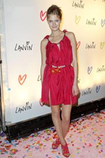Constance Jablonski feet photo 2