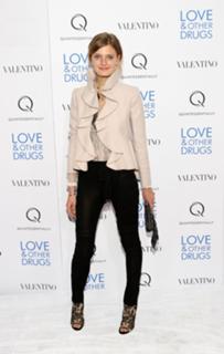 Constance Jablonski feet photo 1