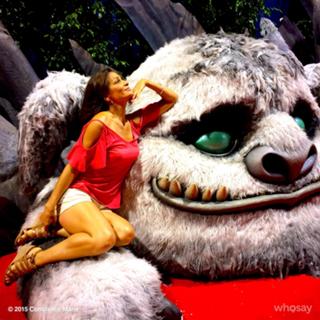 Constance Marie feet photo thumbnail