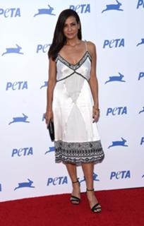 Constance Marie feet photo thumbnail