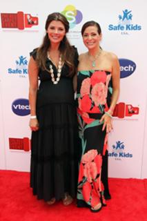 Constance Marie feet photo thumbnail
