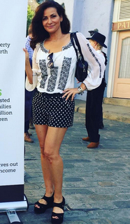 Constance Marie feet photo thumbnail