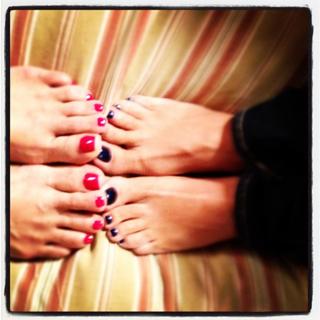 Constance Marie feet photo thumbnail