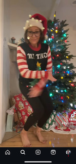 Constance Marie feet photo thumbnail