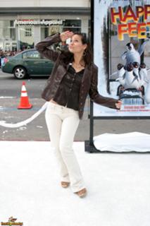 Constance Marie feet photo thumbnail