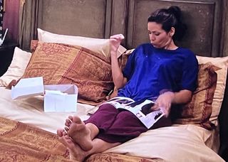 Constance Marie feet photo 2