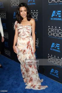 Constance Wu feet photo thumbnail