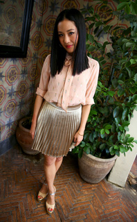 Constance Wu feet photo thumbnail