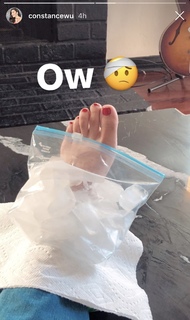 Constance Wu feet photo thumbnail