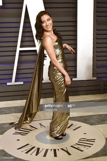 Constance Wu feet photo thumbnail