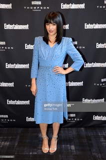 Constance Wu feet photo thumbnail