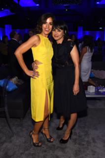 Constance Zimmer feet photo thumbnail