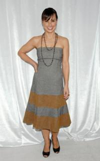 Constance Zimmer feet photo thumbnail