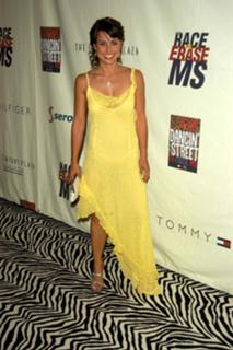 Constance Zimmer feet photo thumbnail