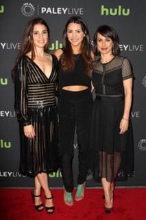 Constance Zimmer feet photo thumbnail