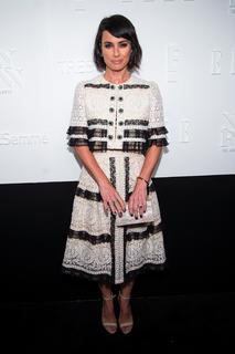 Constance Zimmer feet photo thumbnail