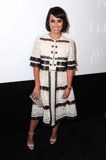 Constance Zimmer feet photo thumbnail