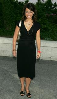 Constance Zimmer feet photo thumbnail