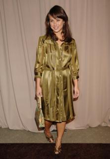 Constance Zimmer feet photo thumbnail