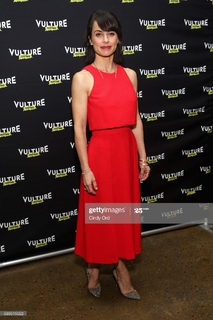 Constance Zimmer feet photo thumbnail