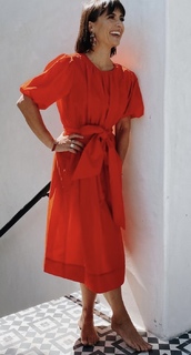 Constance Zimmer feet photo thumbnail