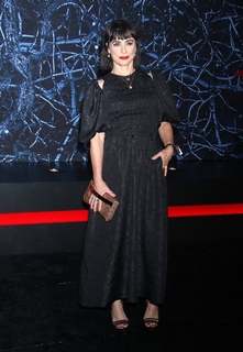 Constance Zimmer feet photo thumbnail