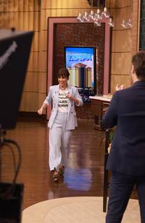 Constance Zimmer feet photo thumbnail