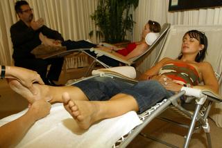 Constance Zimmer feet photo thumbnail