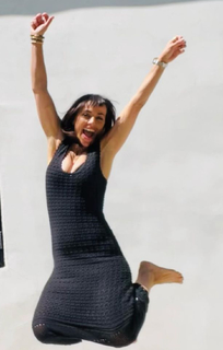 Constance Zimmer feet photo thumbnail