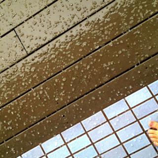 Constance Zimmer feet photo thumbnail