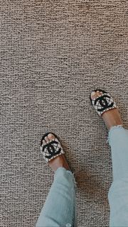 Coral Simanovich feet photo 1