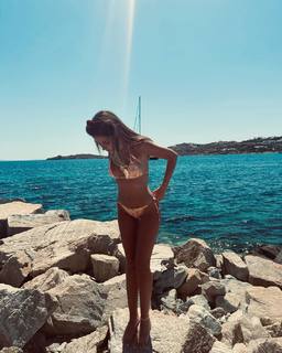 Coral Simanovich feet photo 8